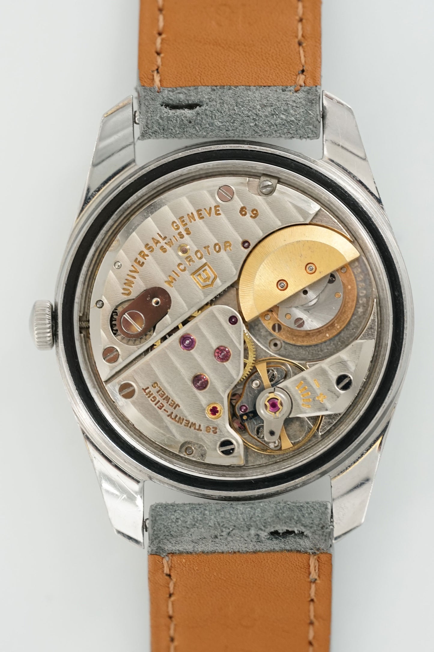 Universal Genève - Microrotor